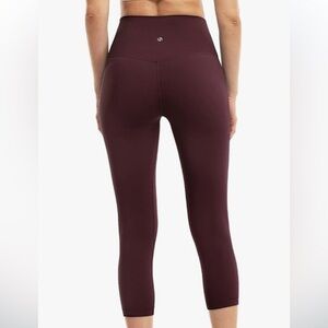 NWT Heynuts Essential Leggings 19” with pockets Medium